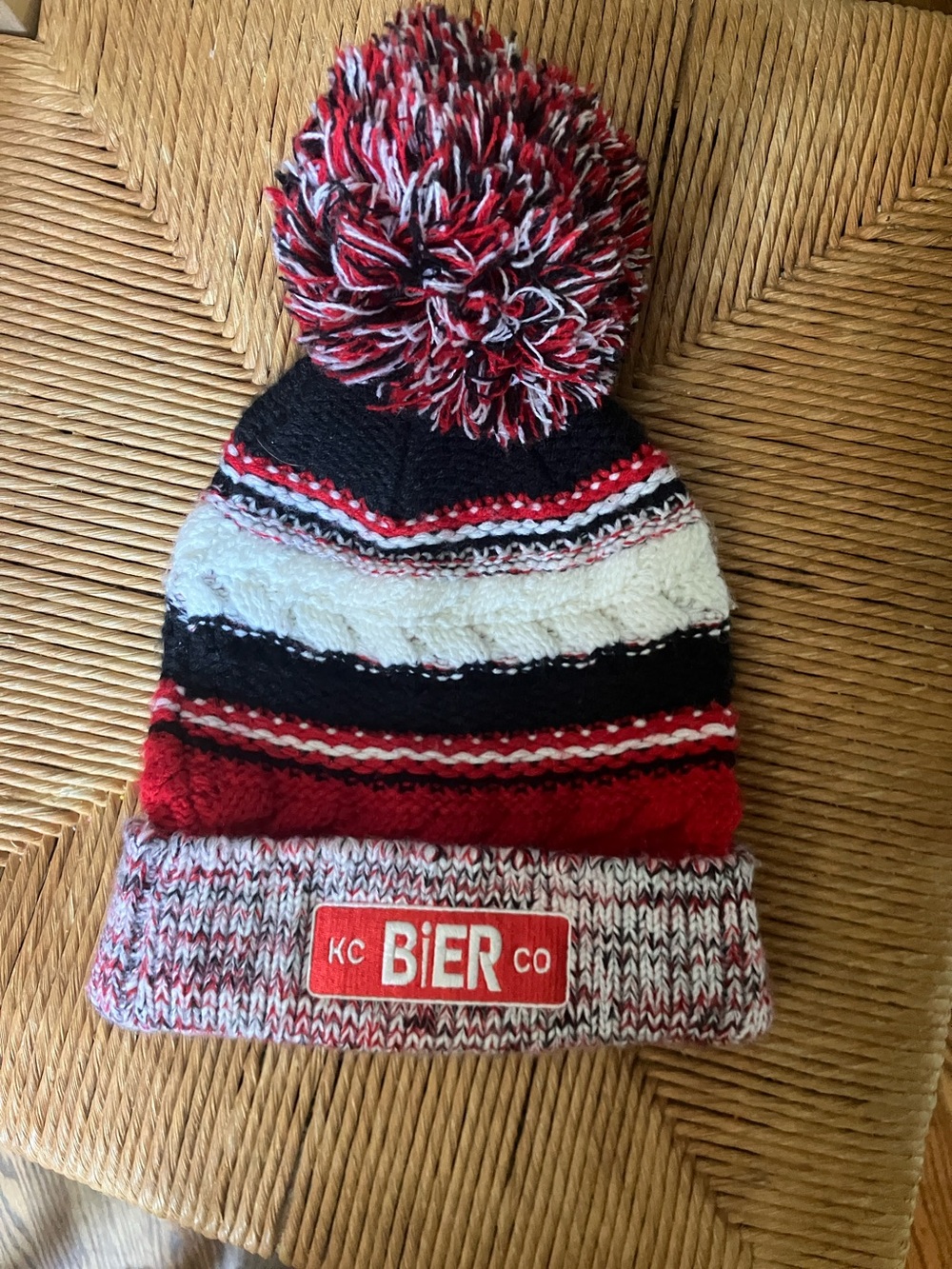 KC Bier giant Pom knit hat - OS adult cozy! Local Microbrewery unisex